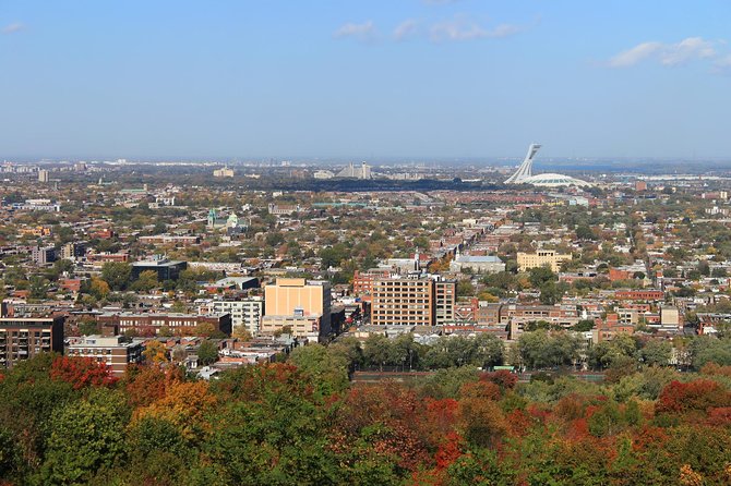 City tour; afternoon in Montreal - Group size, transport, and hotel drop-off