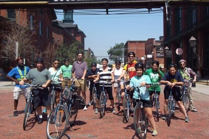 Downtown Toronto Bike Tour - What the guides add to the experience