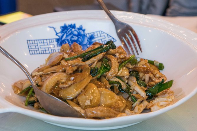 Downtown Vancouver Asian Food Tour by Vancouver Foodie Tours - Robson Public Market in the middle of downtown