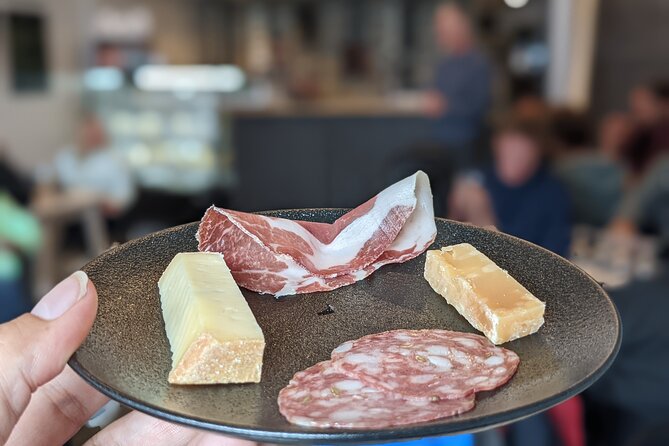 Downtown Victoria Food & City Tour - Dietary requests need advance planning