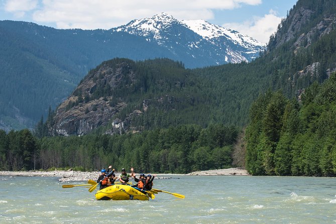 Elaho Whitewater Experience - The Ride from Base Camp to the River