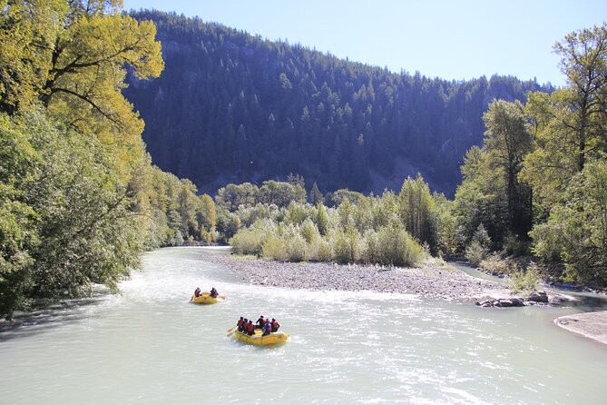 Family Friendly Cheakamus Splash Rafting - From Whistler pickup to the Squamish Valley