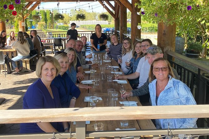 Fraser Valley Wine Tour from Vancouver with a Light Lunch - Township 7: a polished first taste in South Langley