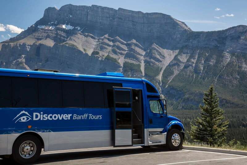 From Banff: Lake Louise and Moraine Lake Sightseeing Tour - Key points to know before booking