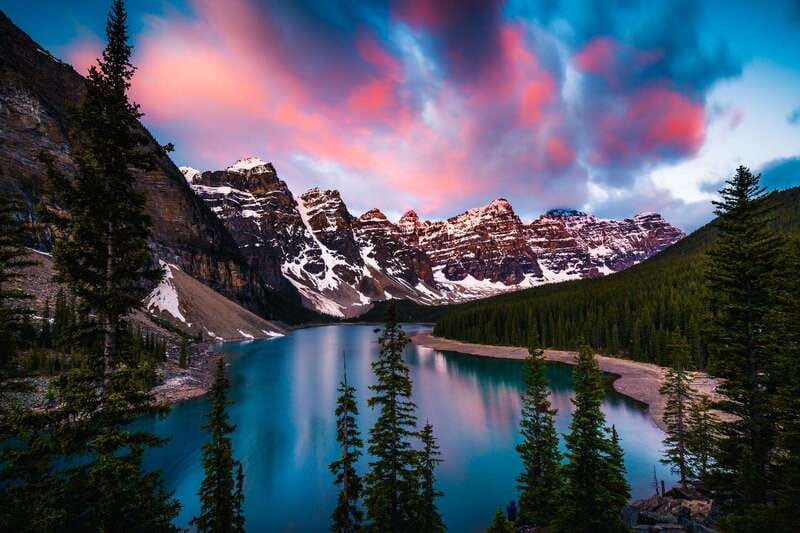 From Canmore/Banff: Moraine Lake Sunrise & Lake Louise Tour - Key points to know before booking