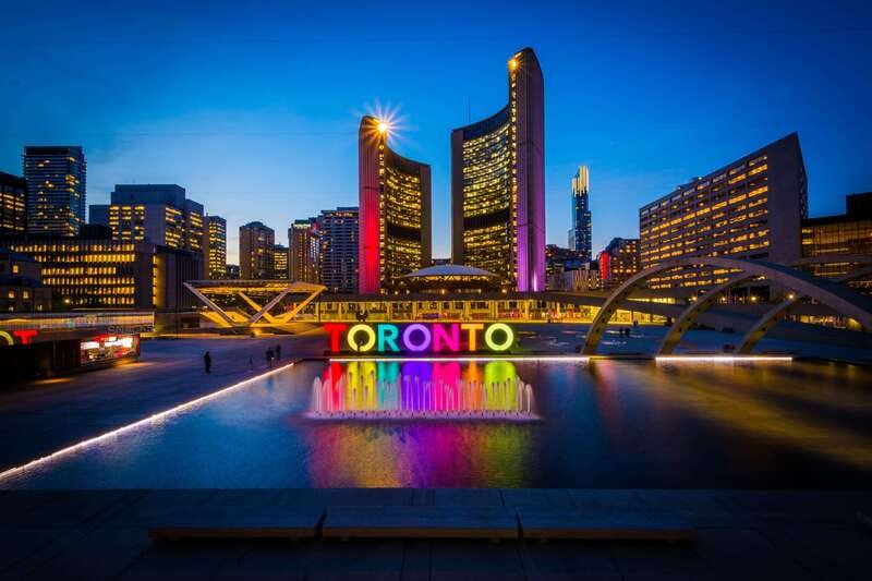 From Montreal: Toronto, Niagara Falls & 1000 Islands Tour - Who will get the most from this tour