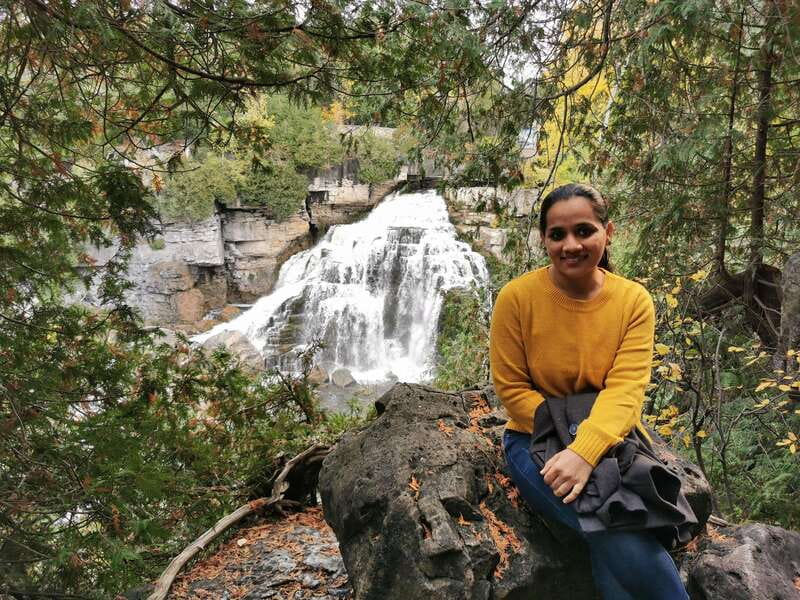 From Toronto: Bruce Peninsula National Park Guided Day Trip - Marr Lake and Cyprus Lake bring a change of pace