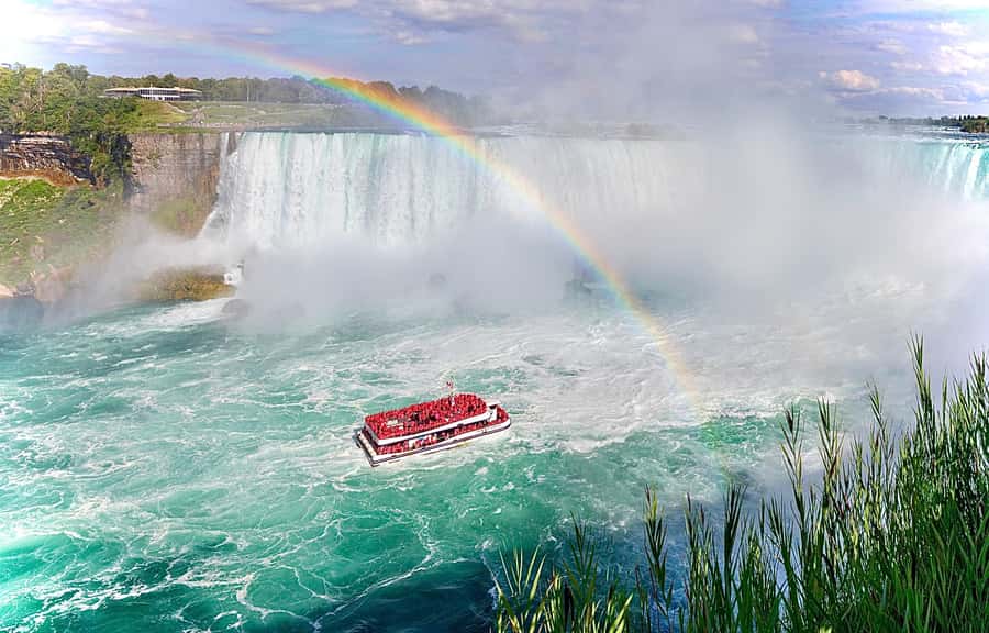 From Toronto: Niagara Falls Tour + Boat Ride and/or Journey - Why this Toronto day trip works
