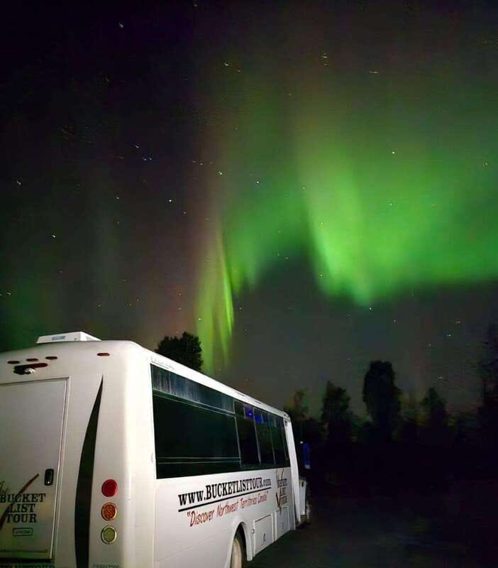 From Yellowknife: Aurora Borealis Tour with Cozy Cabin Base - What the four-hour itinerary feels like