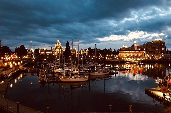 Ghostly Walking Tour in Victoria - A good option for skeptics and believers