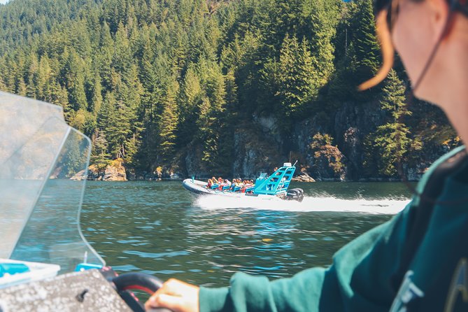 Granite Falls Zodiac Tour by Vancouver Water Adventures - What the small Zodiac group changes