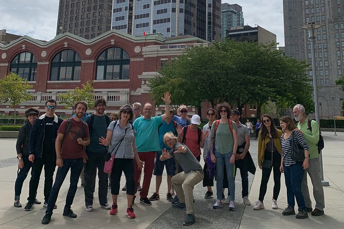 Gratuity-Based Vancouver City Highlights 3 Hour Walking Tour - Robson Street and the Downtown Core