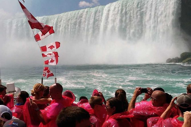 Guided Day Tour to Niagara Falls from Toronto with Boat & Lunch - The Whirlpool, power stations, canals, and roadside sights