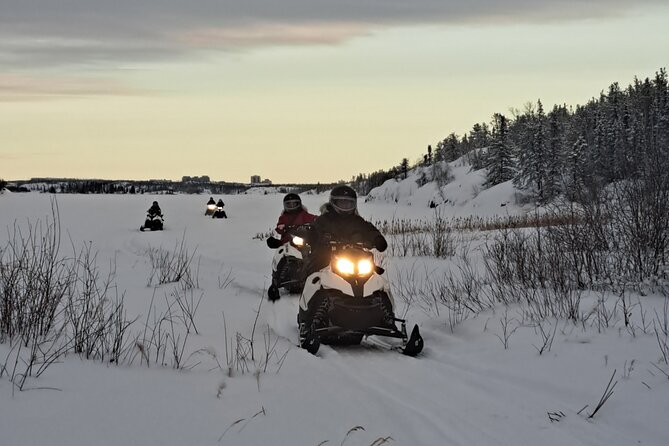 Guided Snowmobile Adventure - Guides, group size, and the feel of the outing