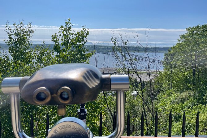 Half Day Private Getaway to Ile d'Orléans - Domaine Steinbach, start with cider and photographs