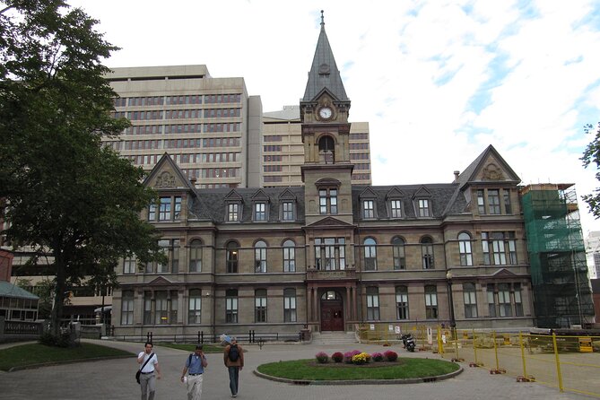 Halifax Churches, Gardens & Graveyards: a Smartphone Audio Walking Tour - Grand Parade, City Hall, and Halifax’s public memory