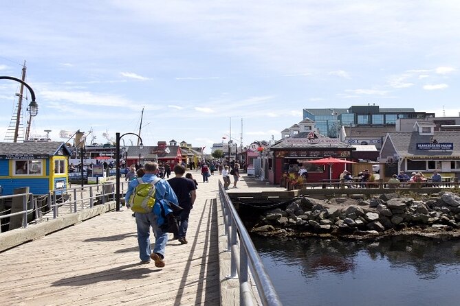Halifax Harbourfront Small Group Food Walking Tour - Why the guide matters so much