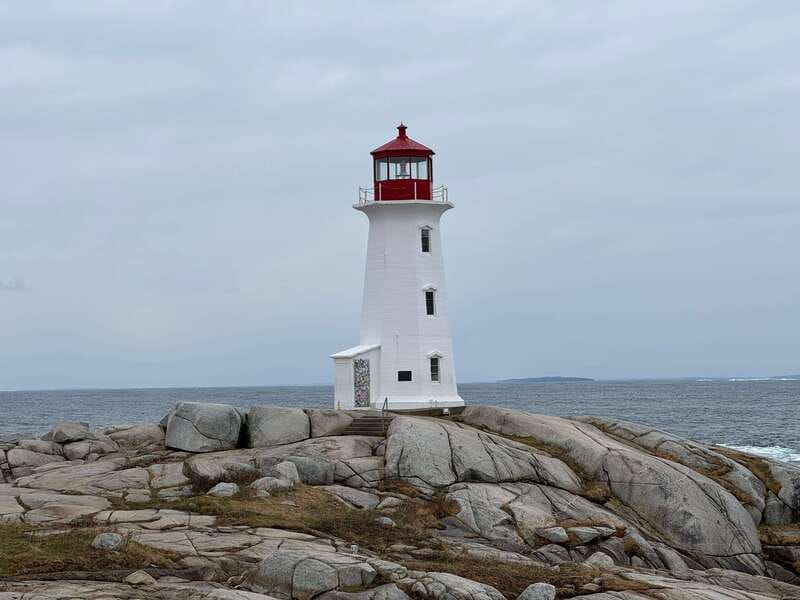 Halifax: Peggy's Cove, Lunenburg, and Annapolis Valley Tour - The Vineyard Stop: A Tasty Finish, at Extra Cost