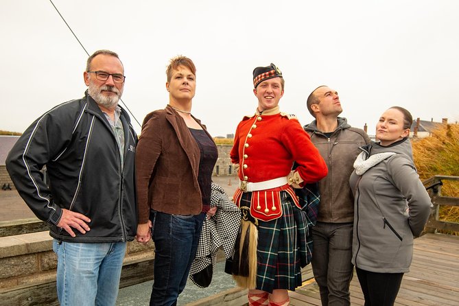 Halifax Premium Tour: Peggy's Cove, Citadel & Titanic Cemetery - Fairview Lawn Cemetery and the Titanic connection
