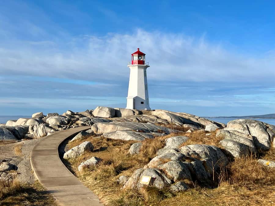 Halifax Small-Group Express Peggy’s Cove Tour - What the small group changes