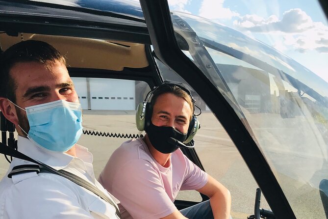 Helicopter Tour Over Montreal - What the Montreal helicopter flight is really like