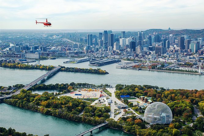 Helicopter Tour Over Montreal - Boucherville Islands and the longer route