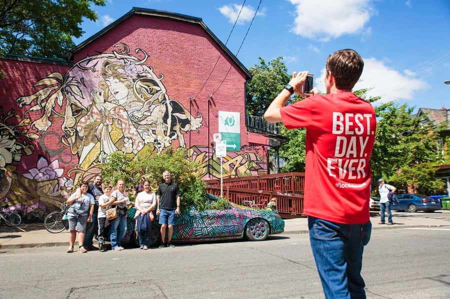 Hidden Toronto: Kensington Market & Chinatown Walk - Coffee, tea, and the immigrant story