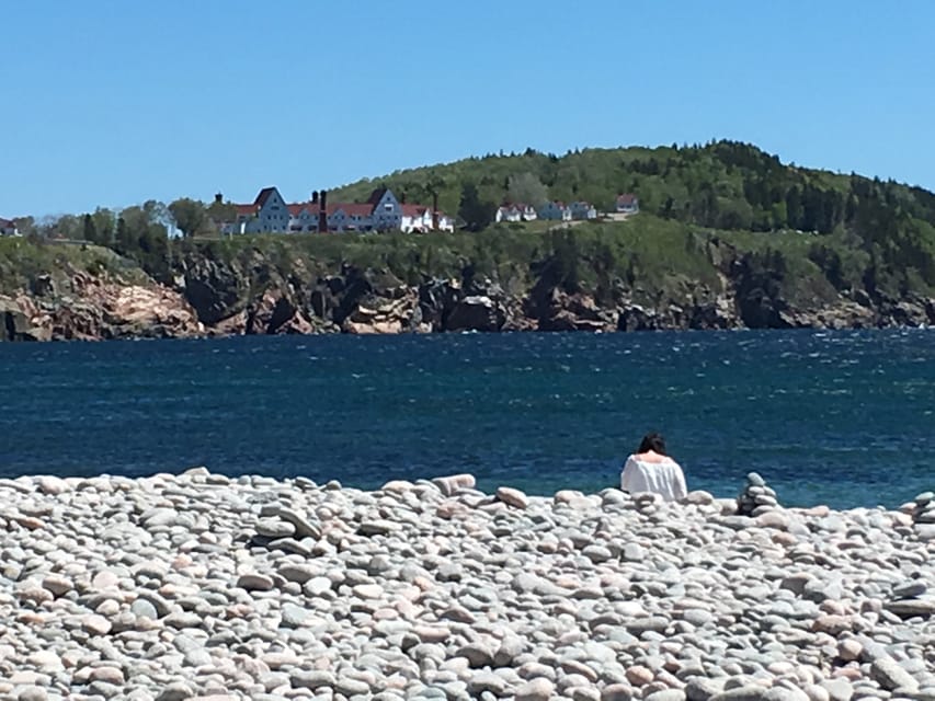 Highlands National Park: Cabot Trail Tour - The return to Sydney and the cruise ship clock
