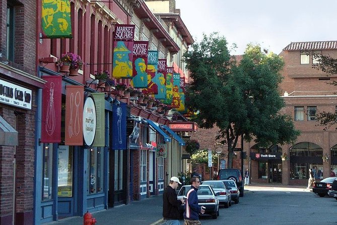 Historical Victoria Walking Tour - Key points at a glance