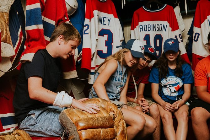 Hockey Hall of Fame Admission Ticket - How long to stay and when the Hall feels busiest