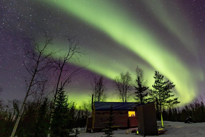 Intimate Aurora Tours Cozy Cabin Bucket List - Arriving at the Cozy Cabin