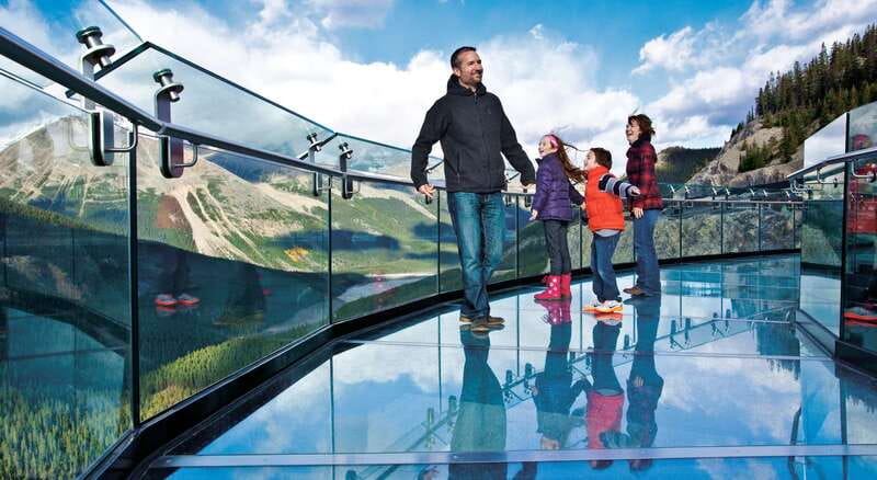 Jasper: Columbia Icefield Skywalk and Ice Explorer Ticket - What the guide adds to the glacier visit