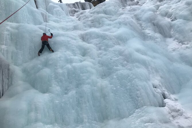 Jasper Ice Climbing Experience - Who will enjoy this most?
