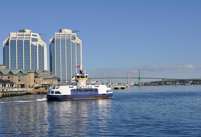 JFarwell Adventure Yacht Sailing in the Halifax Harbour - Key points to know before sailing