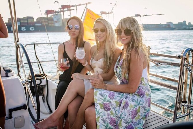 JFarwell Sunset Wine and Cheese Yacht Sailing - Comfort, clothing, and motion on the water