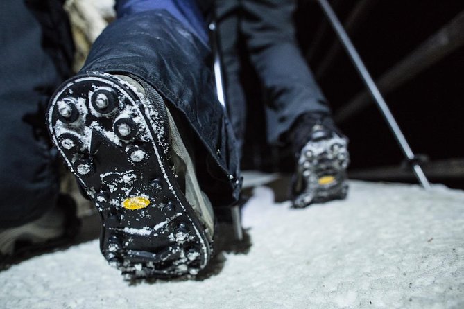 Johnston Canyon Evening Icewalk - Who should book this evening icewalk