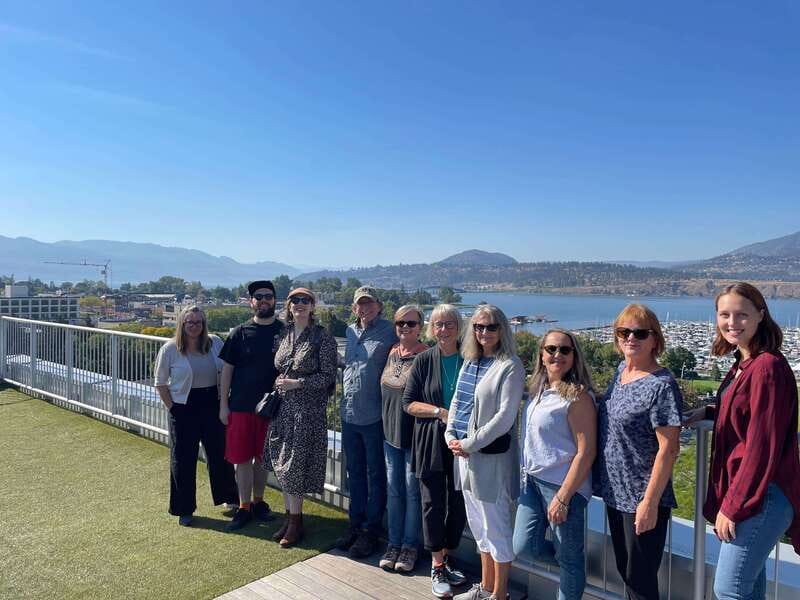 Kelowna: Walking Food Tour with 7 Tastings and 4 Drinks - The Innovation Centre and Kelowna’s public art