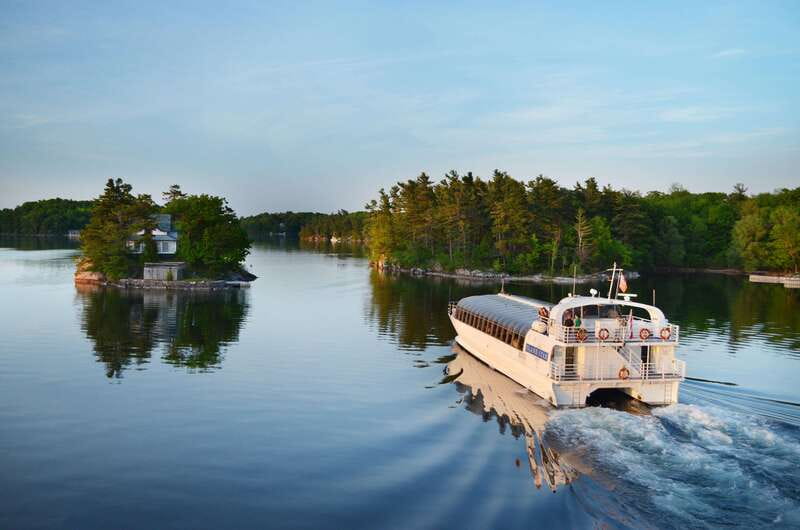 Kingston: Lunch Cruise of Thousand Islands - A three-course lunch with a few choices