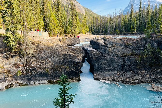 Lake Louise, Moraine/Bow, Emerald & Peyto - 4 Lakes in Banff - Moraine Lake and the seasonal Bow Lake swap