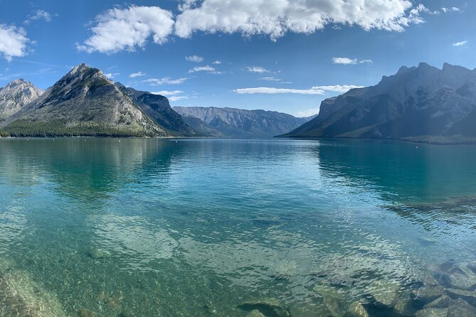 Lake Louise, Moraine Lake and the Icefields Parkway Full-Day Tour - Moraine Lake delivers the most famous view