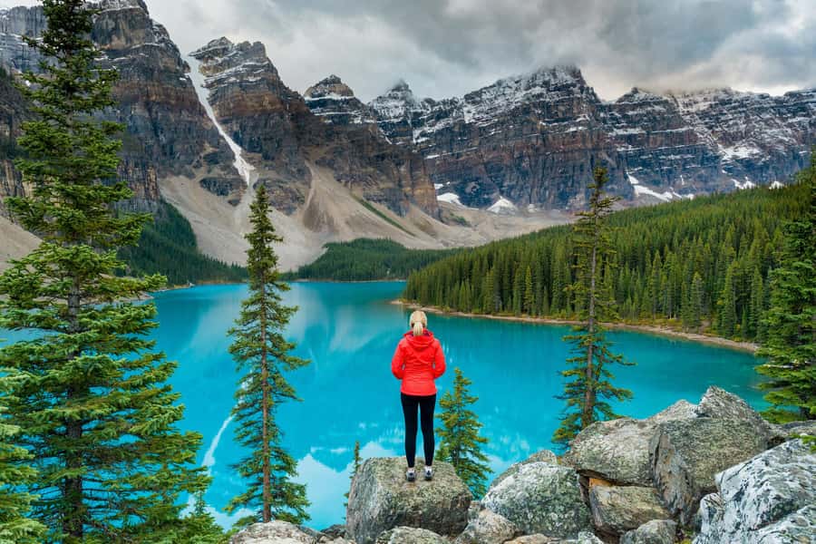 Lake Moraine Lake Louise Johnston Canyon Banff Town Day Tour - Why this Banff day tour makes sense