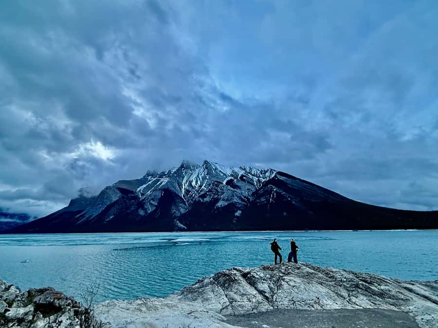 Lake Moraine Lake Louise Johnston Canyon Banff Town Day Tour - Banff Town for food, shops, and mountain views