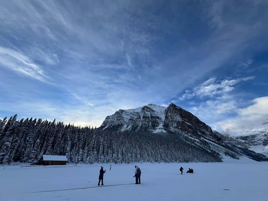 Lake Moraine Lake Louise Johnston Canyon Banff Town Day Tour - What the guide adds to the day