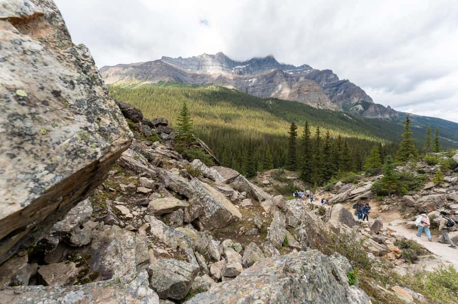 Lakes Moraine, Louise, Emerald, Johnston Canyon & Yoho Tour - How much value do you get for $61?