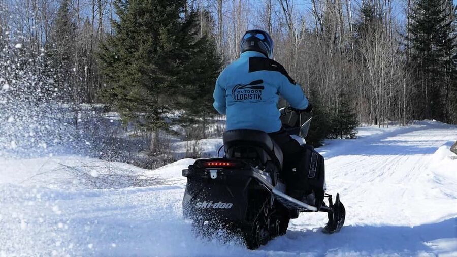 Laurentians: Snowmobile Guided Tour - What the $209 price really covers