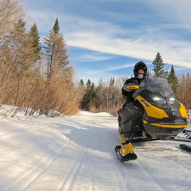 Laurentians: Snowmobile Guided Tour - Should you book the Laurentians snowmobile tour?