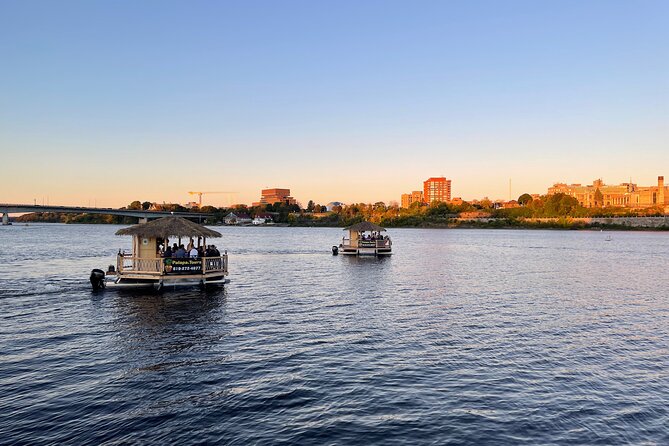 Lilo Floating Tiki Bar on the Ottawa River - Should you book the Lilo Floating Tiki Bar?