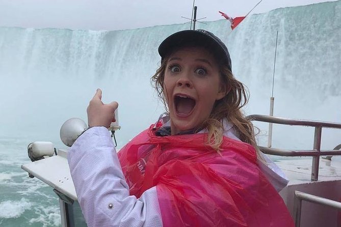 Mississauga: Niagara Falls Day Tour with Boat Cruise - Maple syrup, chocolate, and fudge tasting