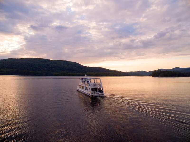 Mont-Tremblant: Guided Scenic Lake Cruise - A slow look at a 7.5-mile lake
