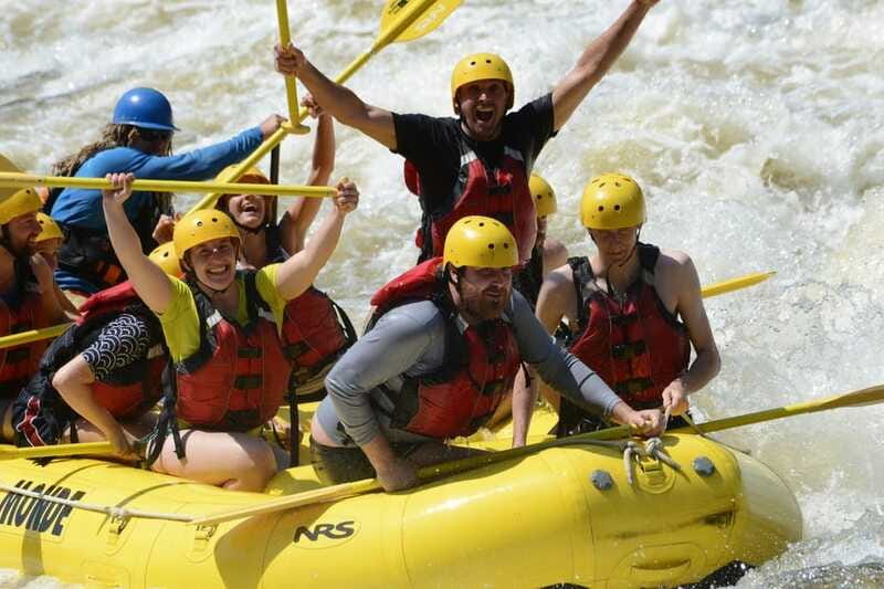 Mont-Tremblant: Half-Day White Water Rafting - On the water: ledges, drops, and waves